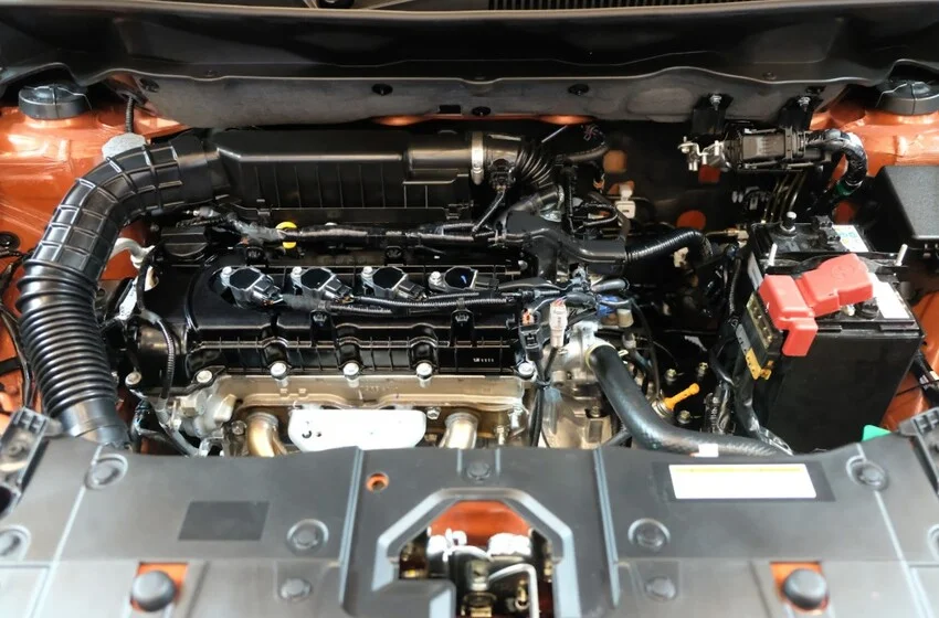 Electronic Fuel Injection (EFI)