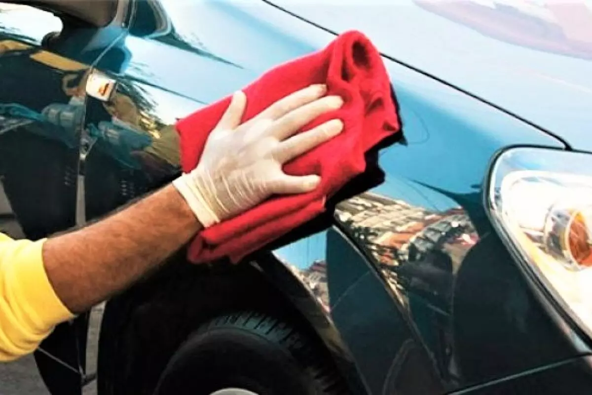 Cara Mencegah Jamur di Cat Mobil dan Tips Mengatasinya